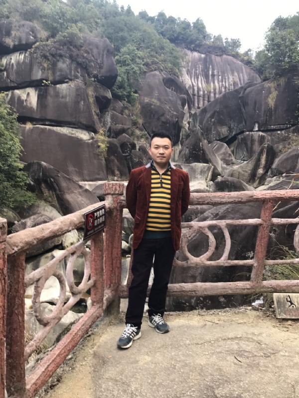 风筝的第二张照片--长汀婚介网