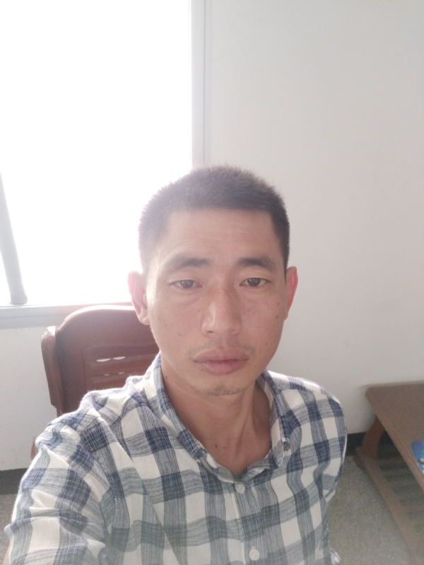 不期而遇的第一张照片--长汀婚介网