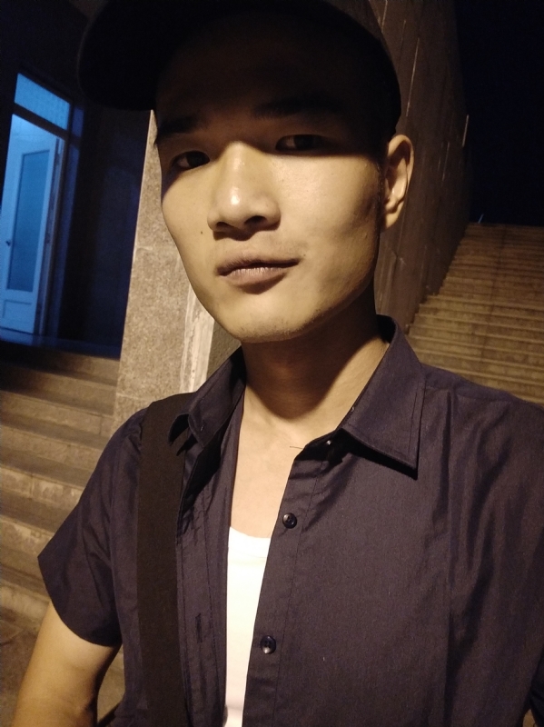 各取所需的第一张照片--长汀婚介网