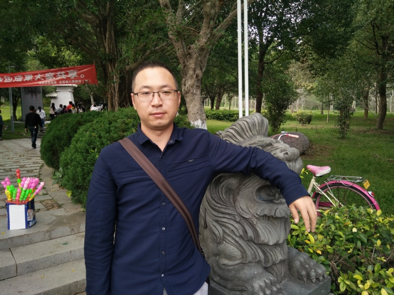 逍遥龙龙的第一张照片--长汀婚介网