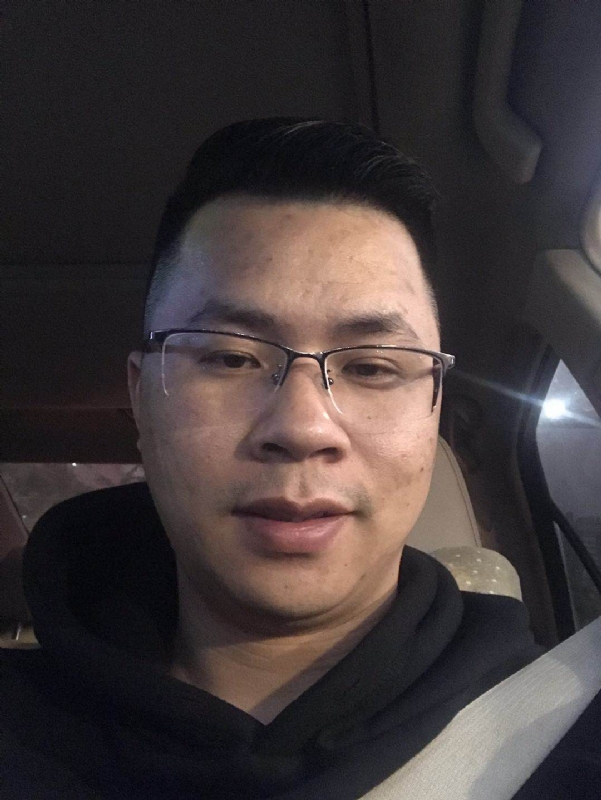 心飞扬的第一张照片--长汀婚介网