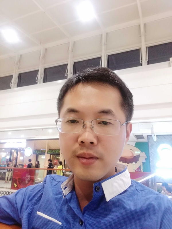孤独小舟的第一张照片--长汀婚介网