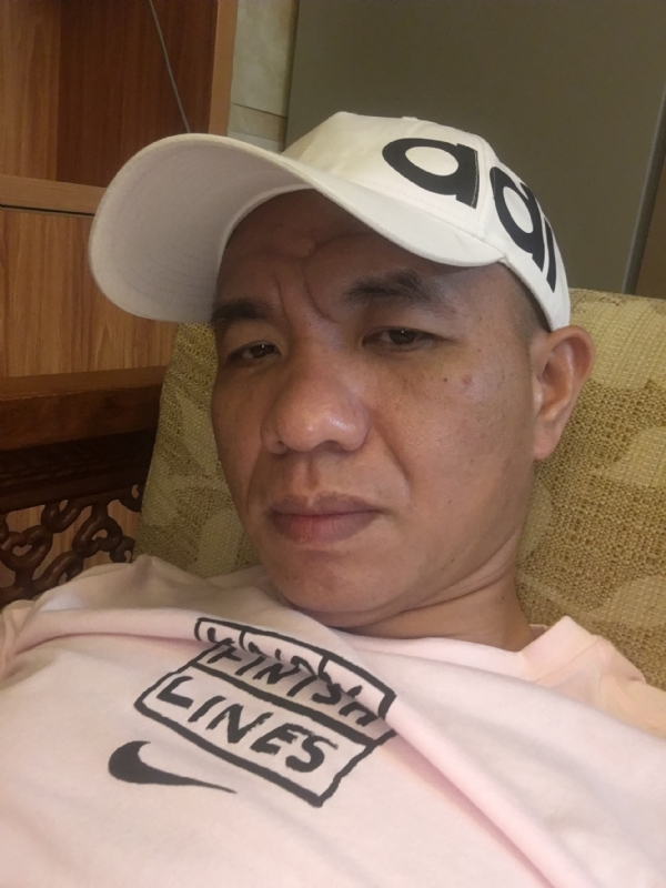 坚持到底的第一张照片--长汀婚介网