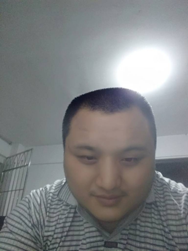 我在机场等艘船的第一张照片--长汀婚介网