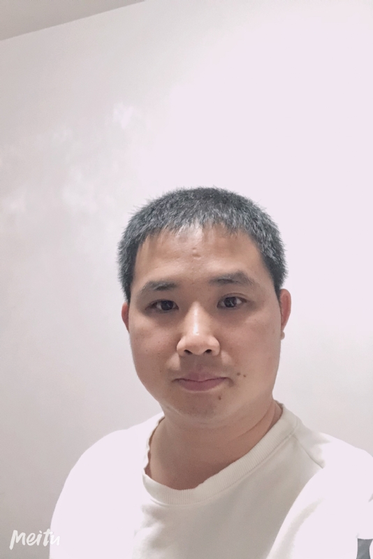 小梁的第一张照片--长汀婚介网