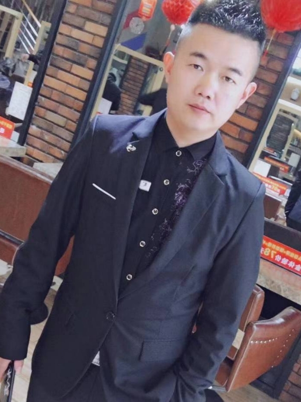 相伴到老的第一张照片--长汀婚介网