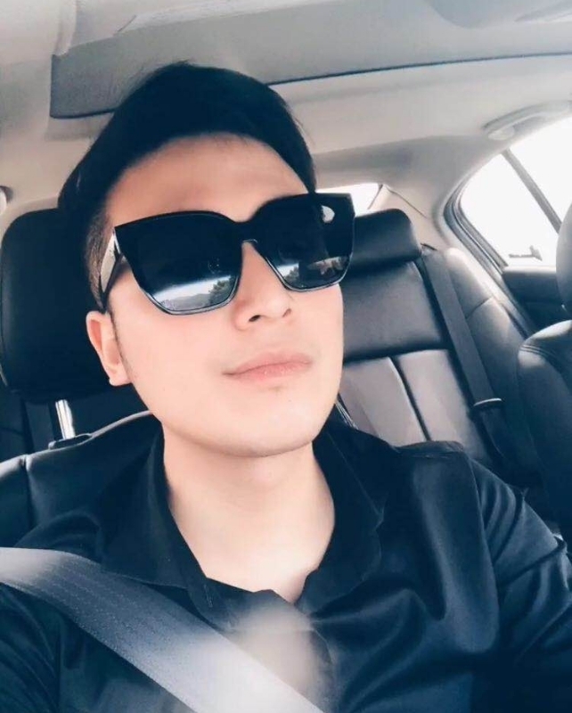 沉稳的第一张照片--长汀婚介网