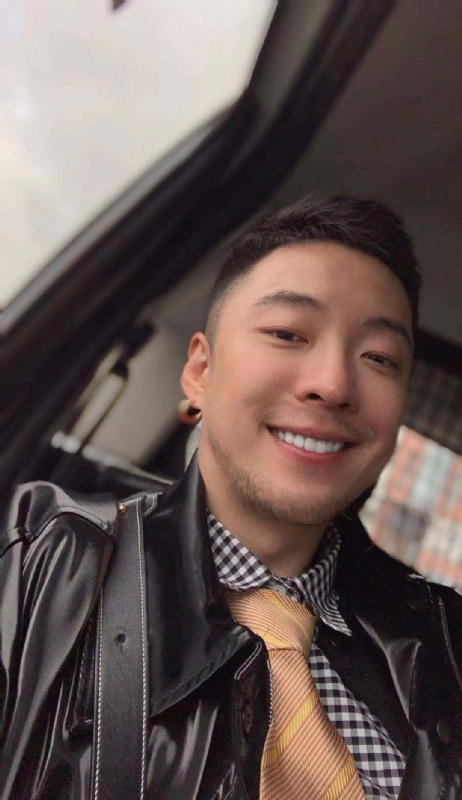 平凡英雄的第二张照片--长汀婚介网