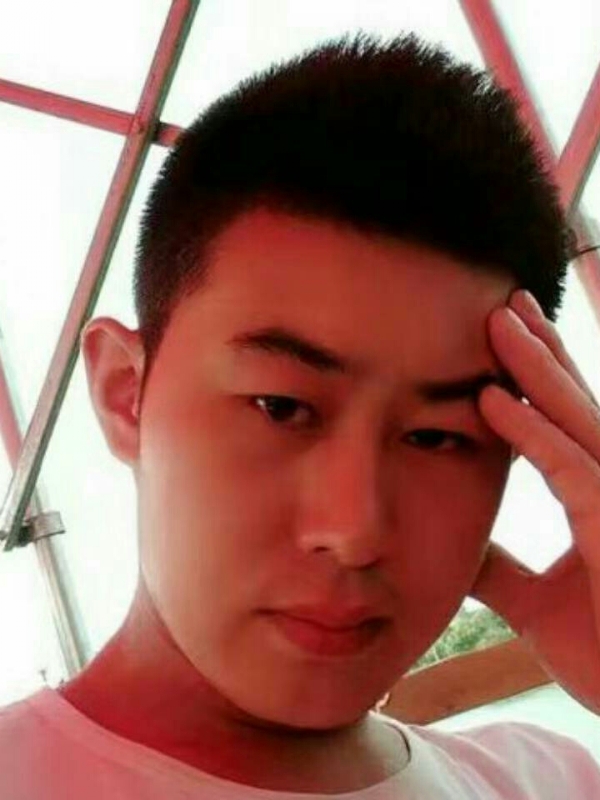 淡漠的第二张照片--长汀婚介网
