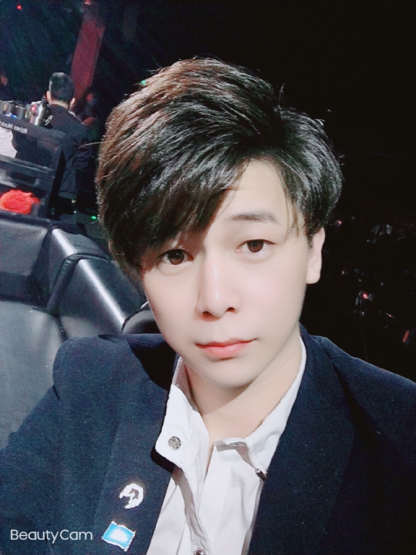 梦晨的第一张照片--长汀婚介网