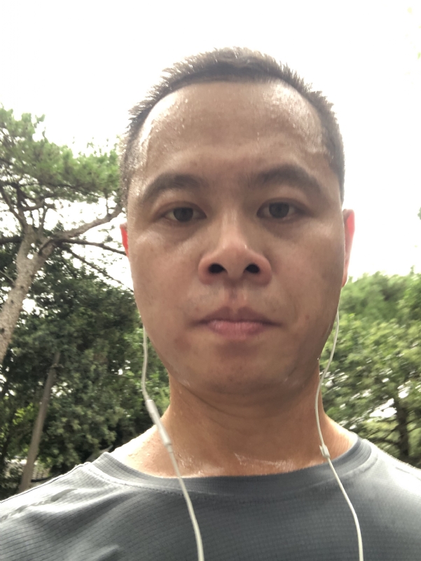 猩猩巨呃的第二张照片--长汀婚介网