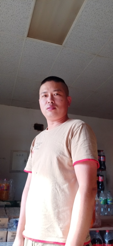 有心人的第三张照片--长汀婚介网