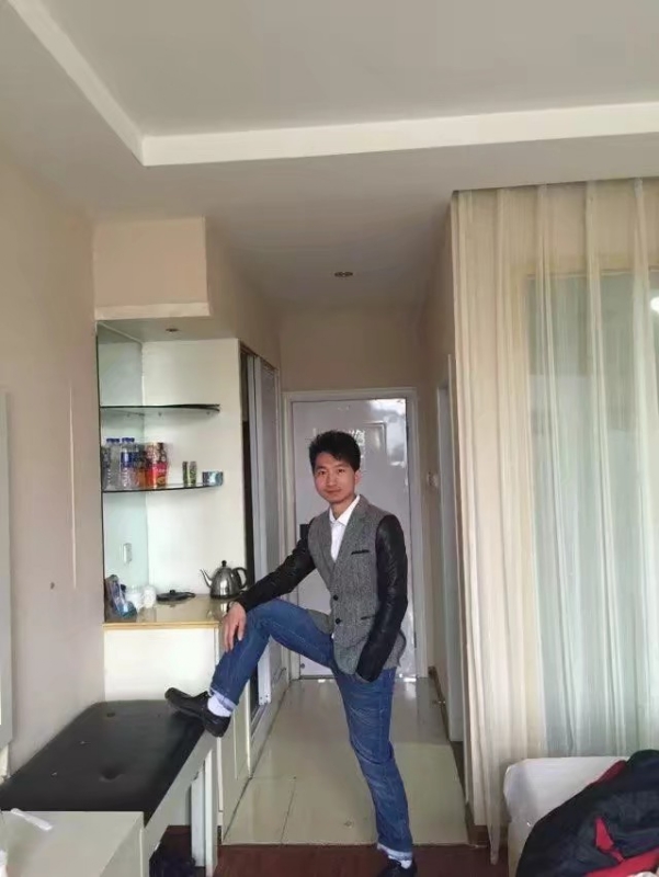 潇湘剑雨的第四张照片--长汀婚介网