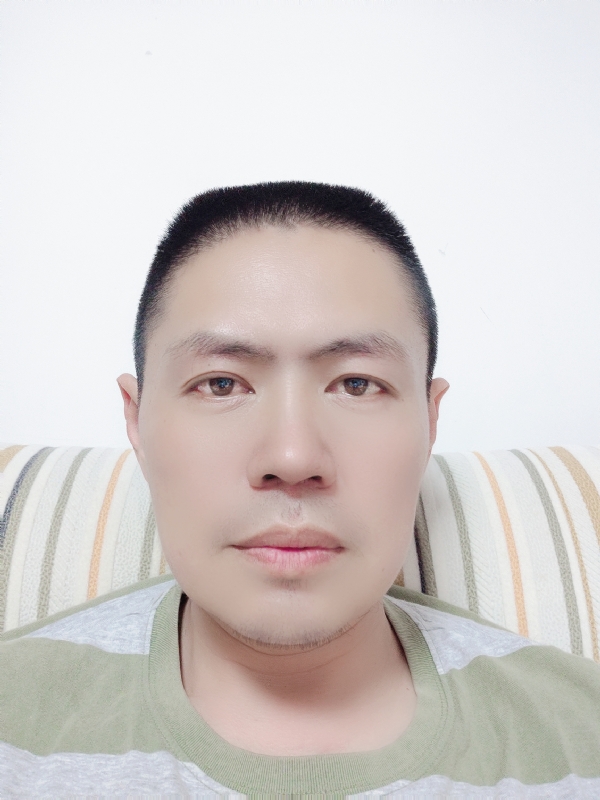 随缘的第一张照片--长汀婚介网