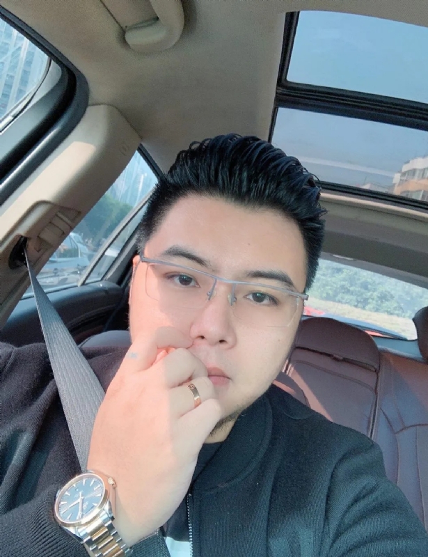 把苹果咬哭的第一张照片--长汀婚介网