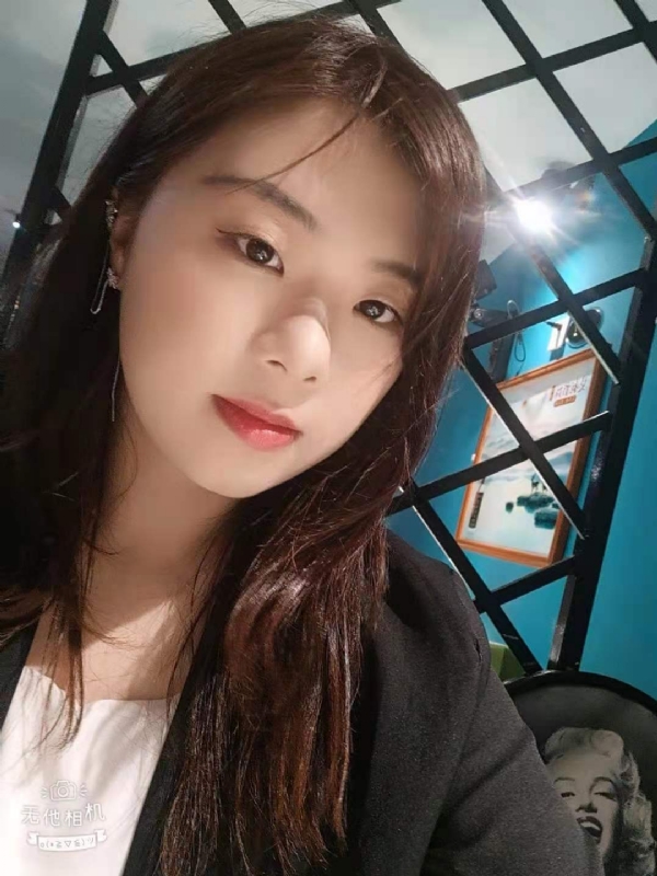 带翅膀的小猫的第一张照片--长汀婚介网