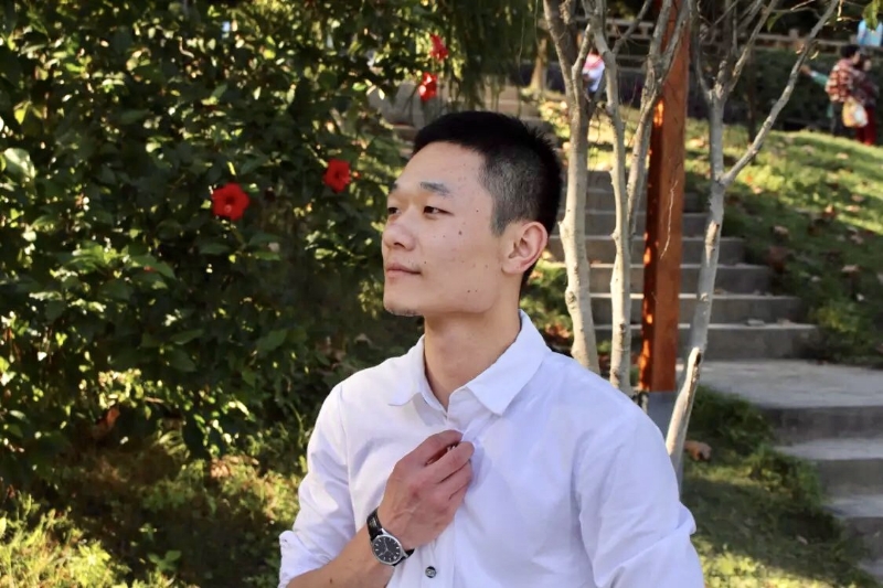 落落大方的第一张照片--长汀婚介网