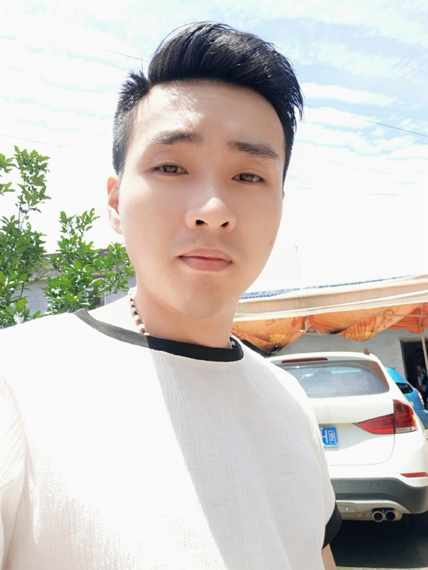 人间烟火的第一张照片--长汀婚介网
