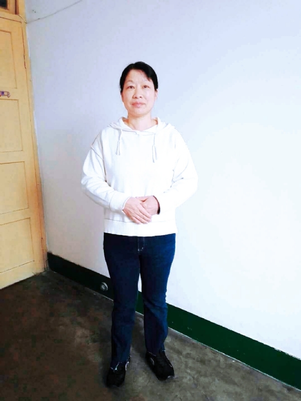小妹的第四张照片--长汀婚介网