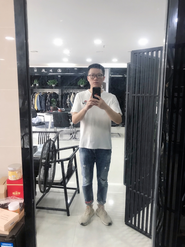 黄大仙的第一张照片--长汀婚介网