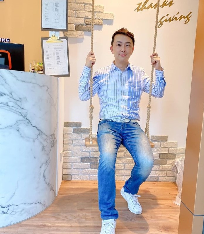 陈道明的第四张照片--长汀婚介网