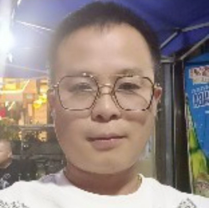逍遥霸道的第一张照片--长汀婚介网