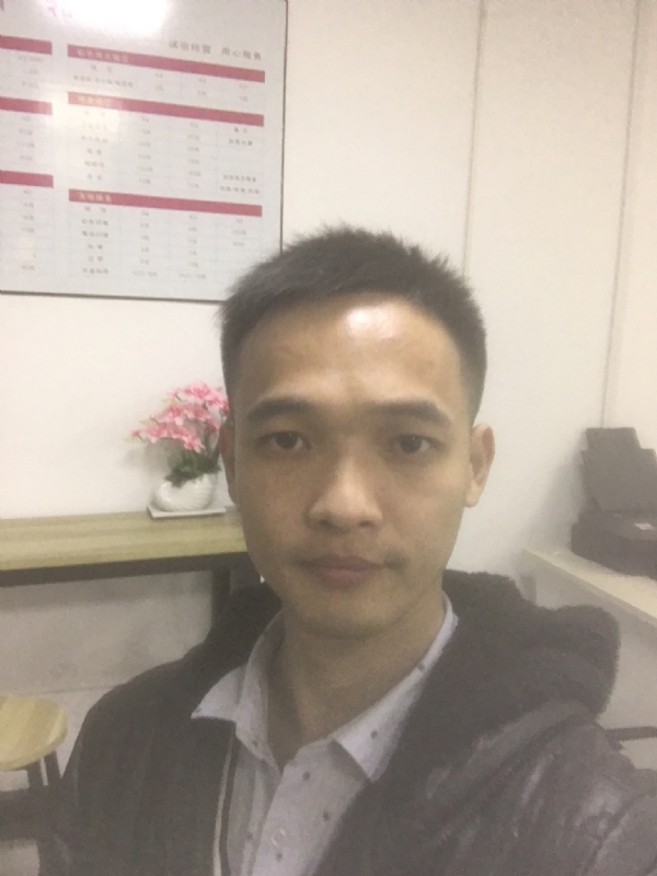 法律人小陈的第一张照片--长汀婚介网