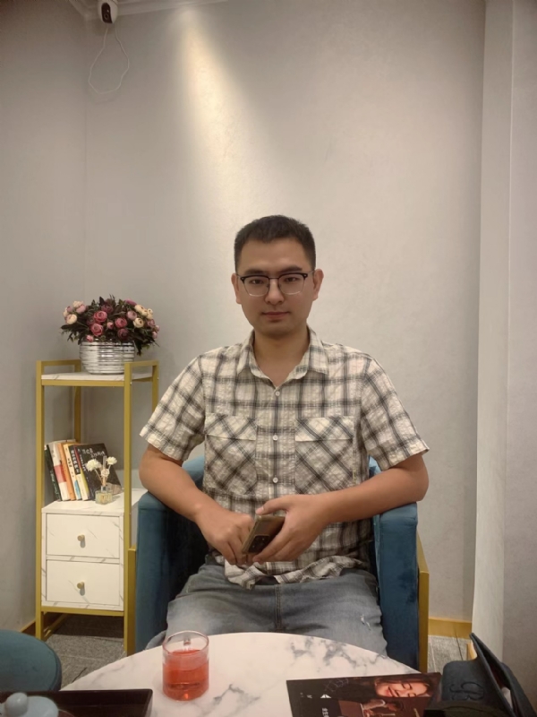 微尘的第四张照片--长汀婚介网