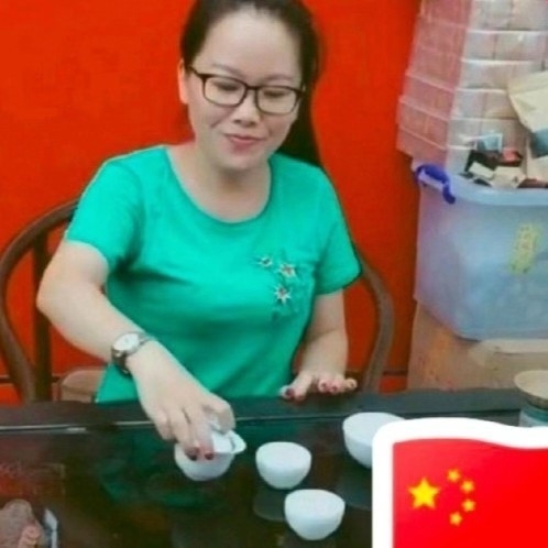 妖娆的第一张照片--长汀婚介网