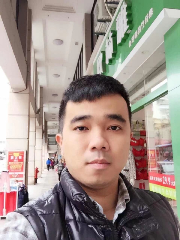 小小怪兽的第一张照片--长汀婚介网