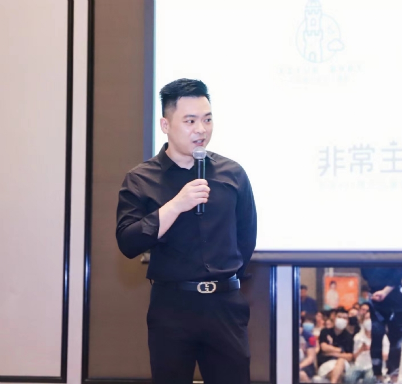 爱吃肉的猪大爷的第一张照片--长汀婚介网
