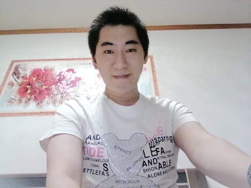 缘分天定的第一张照片--长汀婚介网