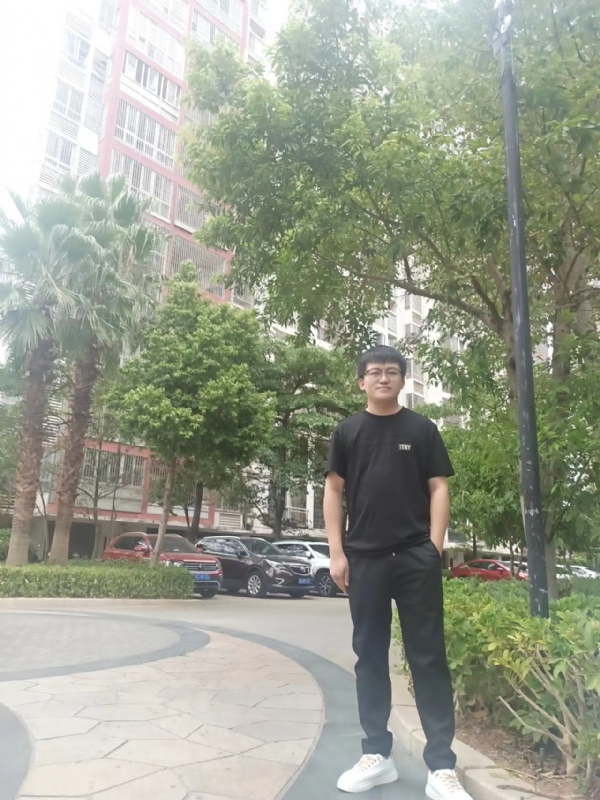 等闲的第四张照片--长汀婚介网