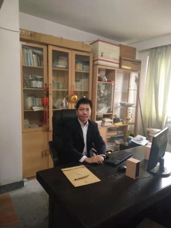 临冬城公爵的第一张照片--长汀婚介网