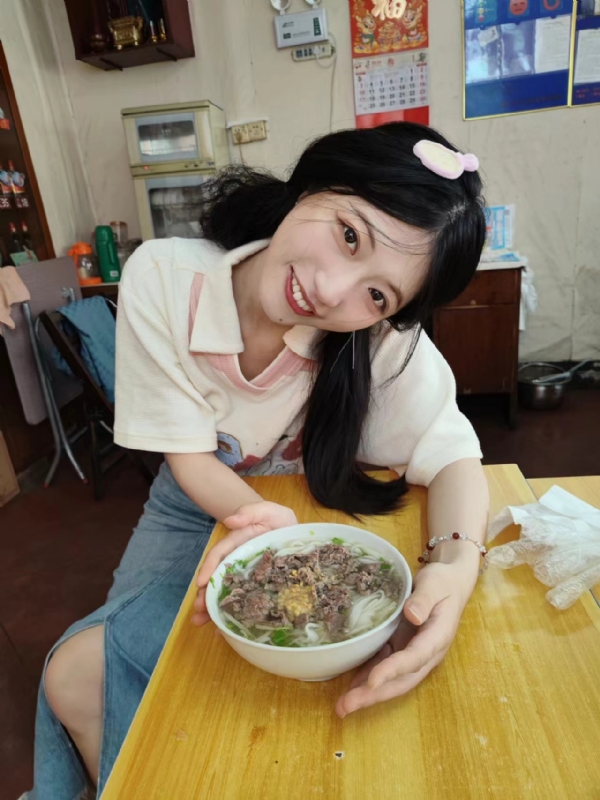 甜果的第一张照片--长汀婚介网