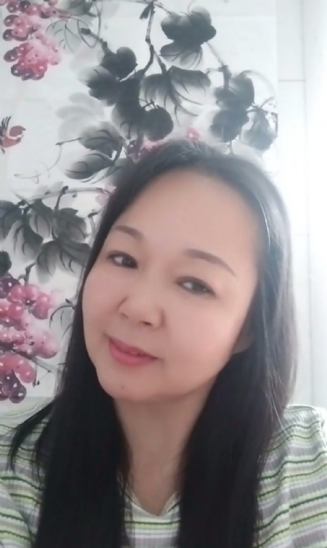 莲悦悦的第一张照片--长汀婚介网