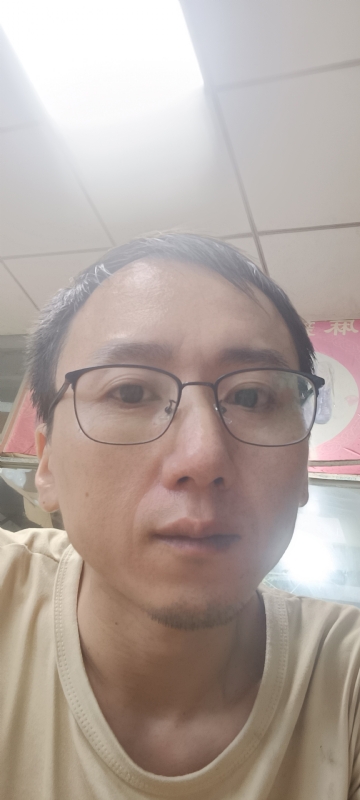想胖的瘦子的第一张照片--长汀婚介网