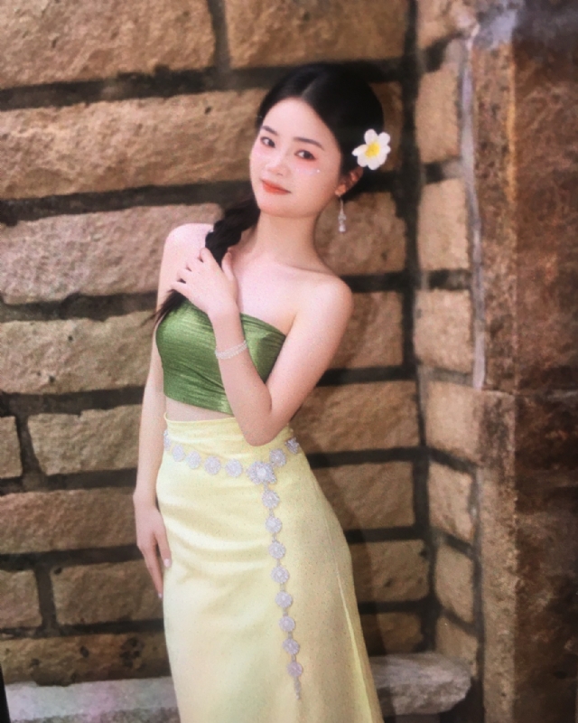 丫头的第六张照片--长汀婚介网